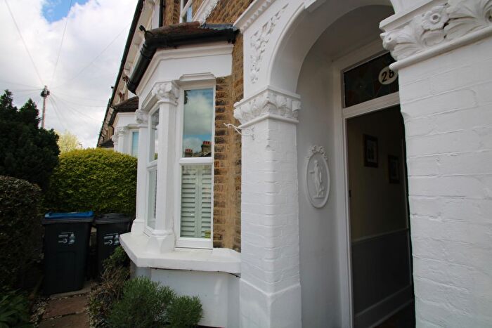 2 Bedroom Property To Rent In Lynton Road, Croydon, CR0