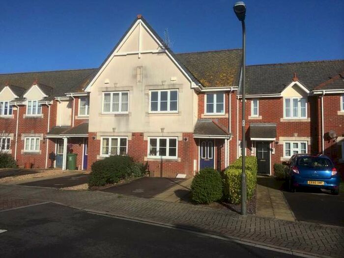 4 Bedroom Terraced House To Rent In Kirpal Road, Portsmouth, PO3