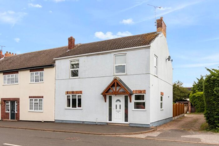 3 Bedroom Semi-Detached House For Sale In Crooked Billet Street, Morton, Gainsborough, DN21