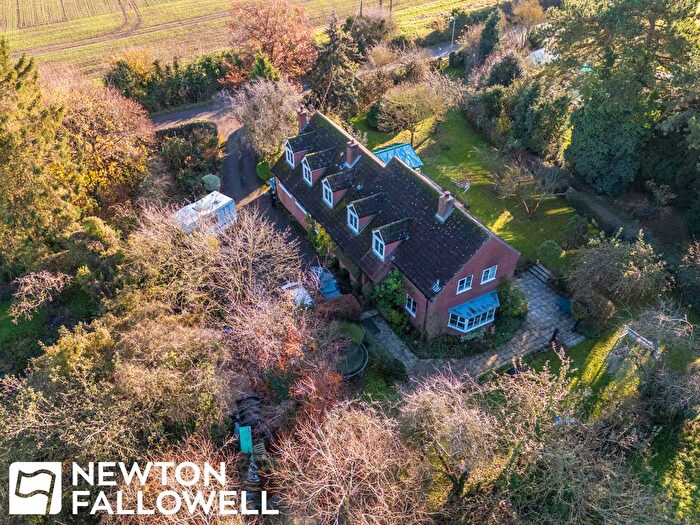 5 Bedroom Detached House For Sale In Greenspots Lane, Headon, DN22