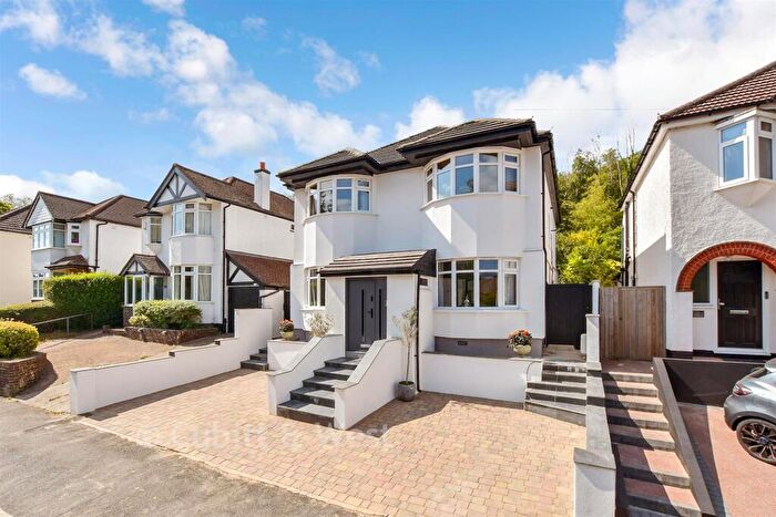 5 Bedroom Detached House For Sale In Valley Road, Kenley, Surrey, CR8