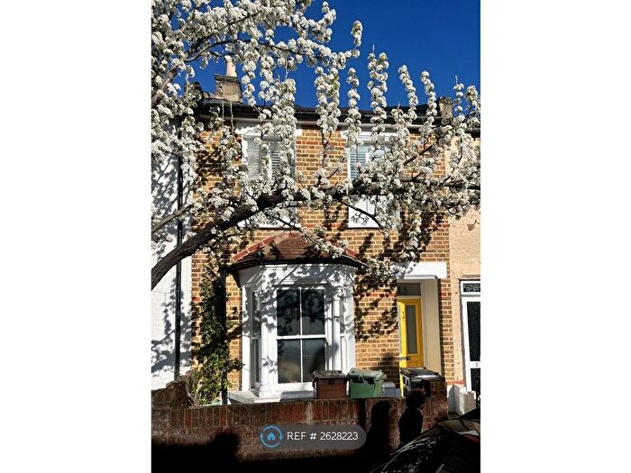 3 Bedroom Terraced House To Rent In Springfield Road, London, E17