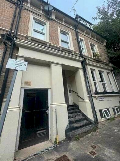 1 Bedroom Flat To Rent In Verulam Place, Bournemouth, Bournemouth, BH1