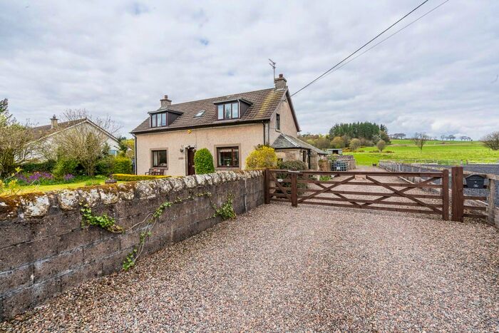 3 Bedroom Detached House For Sale In Drum, Kinross, KY13