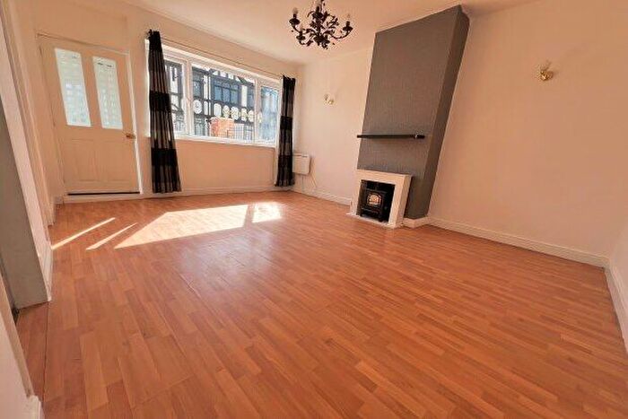 1 Bedroom Flat To Rent In Forge Road, Wednesbury, WS10