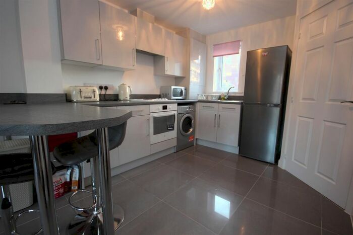 2 Bedroom End Of Terrace House To Rent In Hutchings Drive, Tithebarn, Exeter, EX1