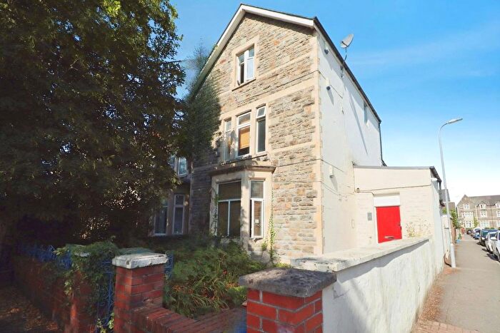 7 Bedroom Flat For Sale In Stacey Road, Cardiff, CF24