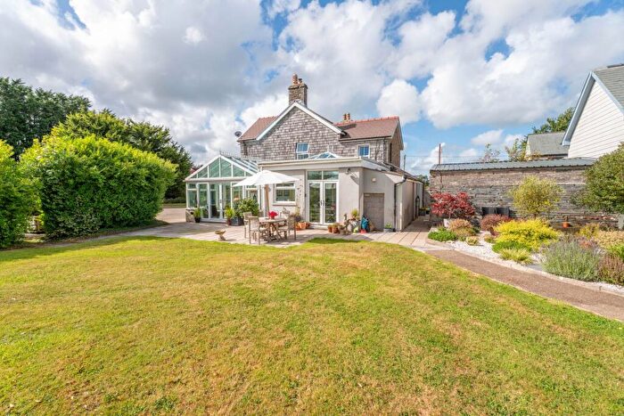 7 Bedroom Detached House For Sale In Gower Villa Lane, Clynderwen, SA66