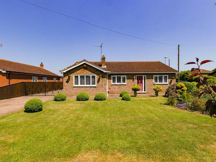 3 Bedroom Detached Bungalow For Sale In High Road, Gorefield, Wisbech, PE13