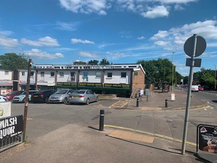 2 Bedroom Flat To Rent In Reading Road, Yateley, GU46