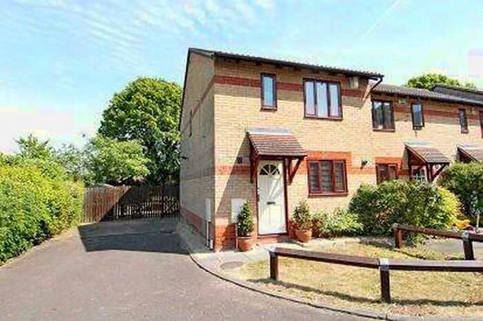 3 Bedroom End Of Terrace House To Rent In The Beeches, Headington, OX3