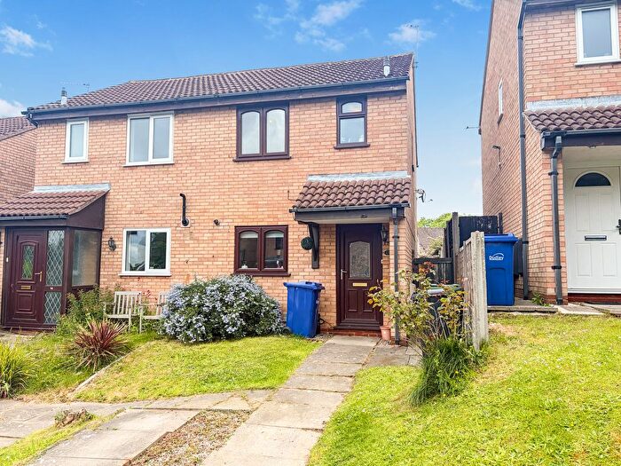2 Bedroom Semi-Detached House For Sale In Vicarage Close, Brierley Hill, West Midlands, DY5