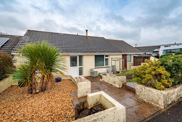 2 Bedroom Bungalow For Sale In Wardens Close, Umberleigh, EX37