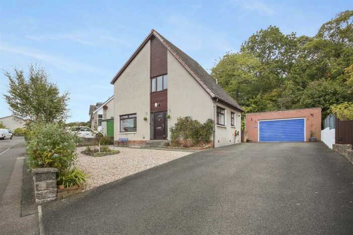 3 Bedroom Detached House For Sale In Knowehead Road, Crossford, KY12