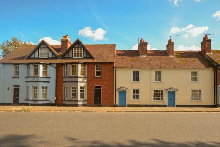 2 Bedroom Terraced House To Rent In St. Pancras, Chichester, PO19