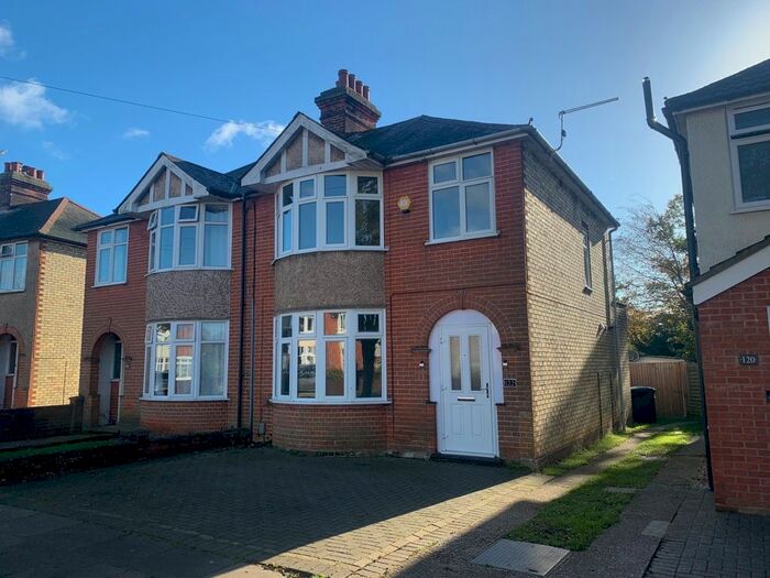 3 Bedroom Semi-Detached House To Rent In Whitby Road, Ipswich, IP4
