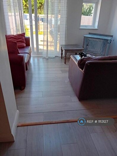 4 Bedroom Semi-Detached House To Rent In Pen Park Road, Bristol, BS10