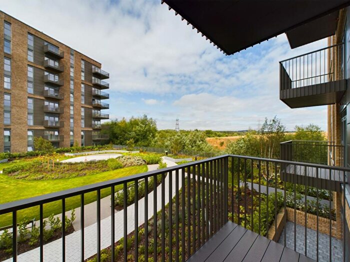 1 Bedroom Flat To Rent In Flagstaff Road, Green Park, Reading, RG2