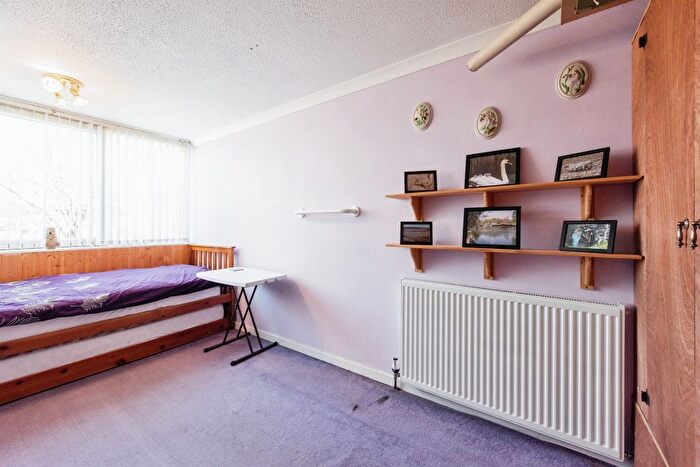 3 Bedroom Terraced House For Sale In Ripon Way, Thetford, IP24