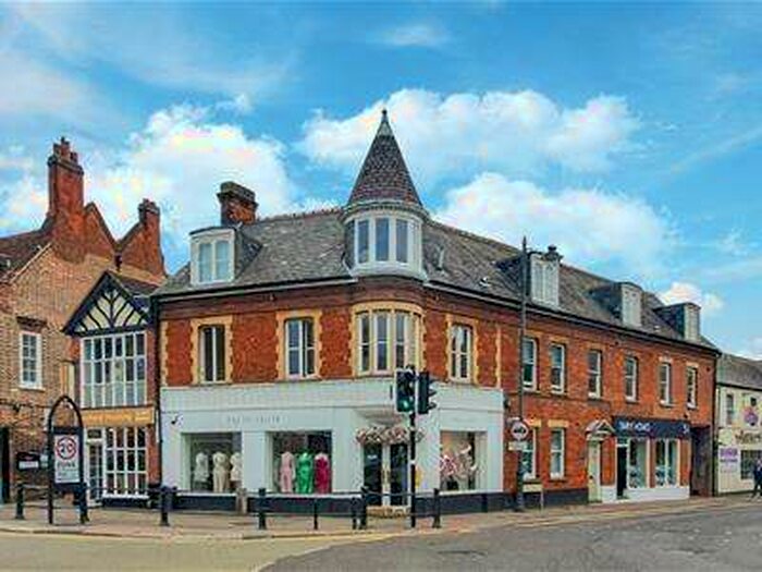 1 Bedroom Flat To Rent In Belvedere Apartments, Hertford, SG14