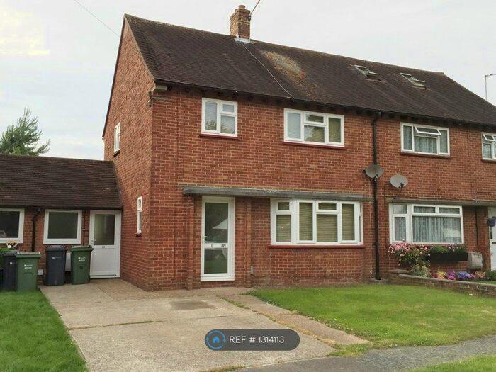 3 Bedroom Semi-Detached House To Rent In Hazel Avenue, Guildford GU1