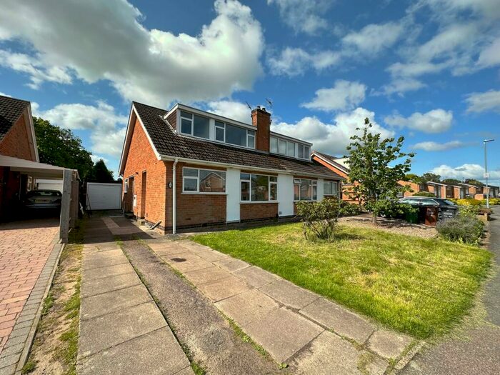 3 Bedroom House To Rent In Thirlmere Drive, Loughborough, Leics, LE11