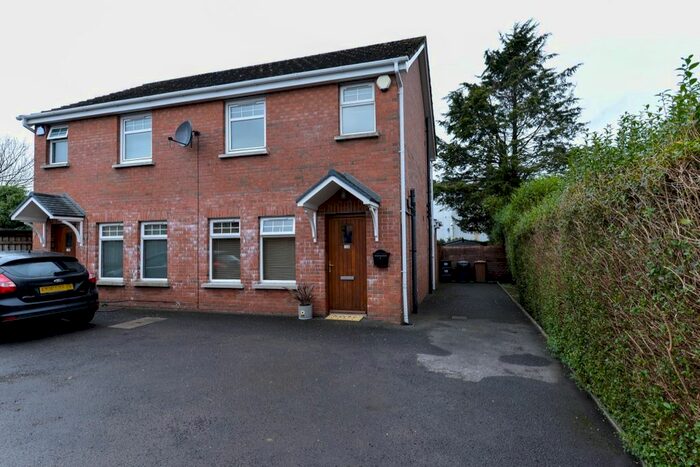 2 Bedroom Semi-Detached House For Sale In Robbs Road, Dundonald, Belfast, BT16