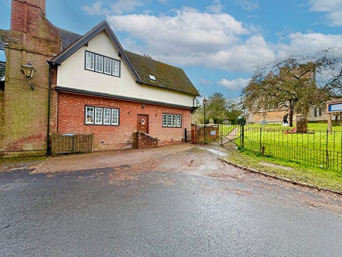 3 Bedroom Cottage For Sale In Church Cottage, Mentmore, LU7