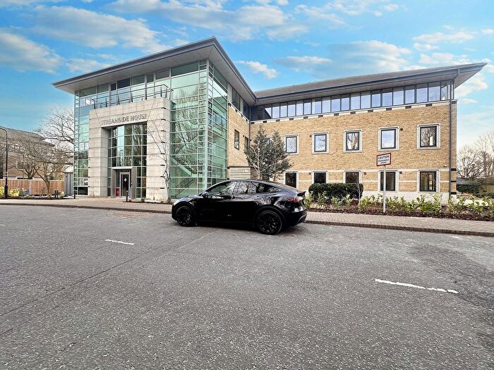 1 Bedroom Property To Rent In Streamside House, Cowley Business Park, UB8