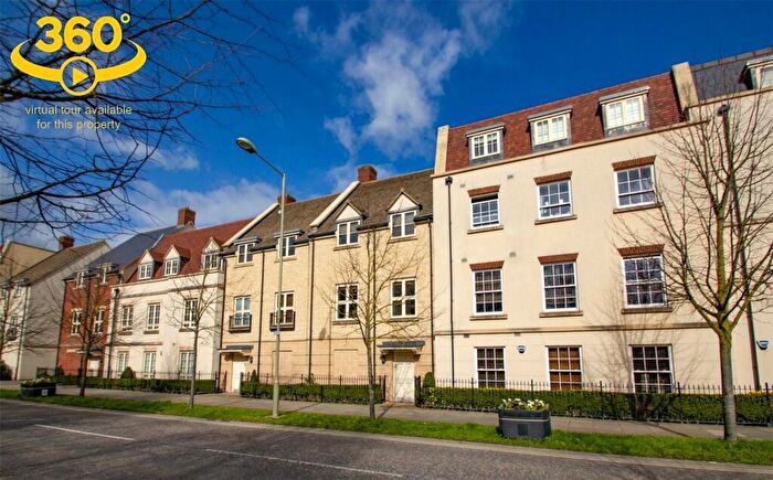 2 Bedroom Apartment To Rent In Welch Way, Witney, Oxfordshire, OX28