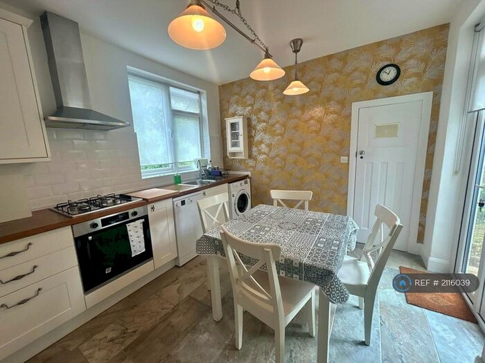 1 Bedroom Semi-Detached House To Rent In Leith Close, London, NW9