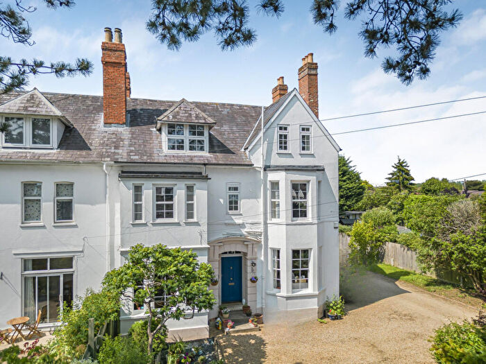 2 Bedroom Apartment For Sale In Foxborough Road, Radley, OX14