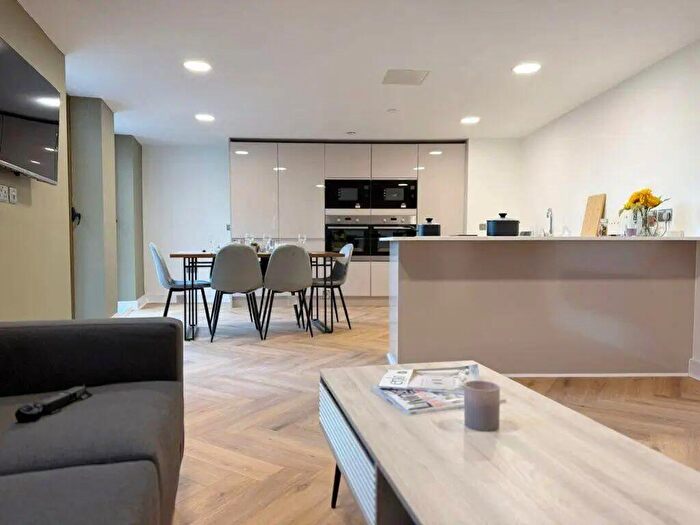 5 Bedroom Cluster House To Rent In Vista Square, L1