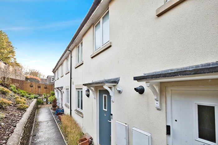3 Bedroom Terraced House For Sale In York Mews, Shepton Mallet, BA4