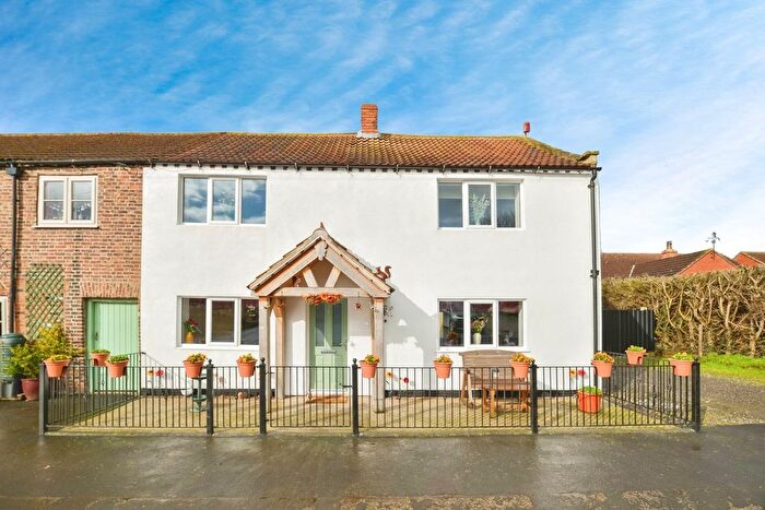 3 Bedroom Terraced House For Sale In Pickhill, Thirsk, YO7