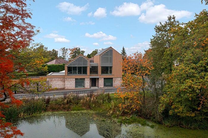 5 Bedroom Detached House For Sale In Waterbank, Prestbury, SK10