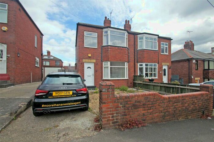 3 Bedroom Semi-Detached House To Rent In Raynville Mount, Bramley, Leeds, LS13