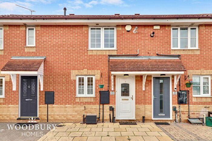 2 Bedroom Terraced House To Rent In Fairmeads, Loughton, IG10