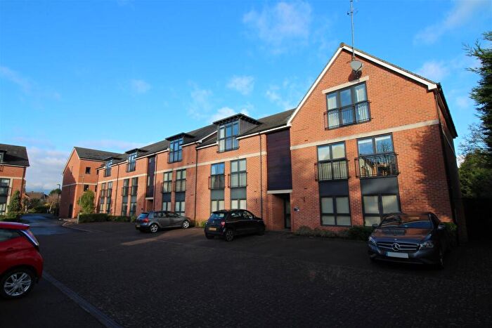 3 Bedroom Apartment For Sale In Auckland Place, New Zealand Lane, Duffield, DE56