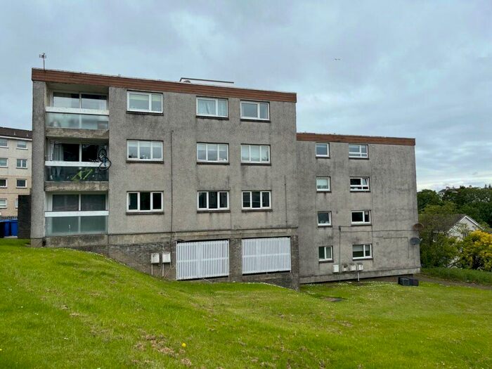 2 Bedroom Ground Flat To Rent In Blenheim Ave East Kilbride, G75