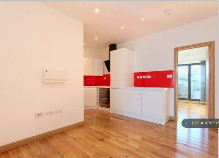 1 Bedroom Flat To Rent In Stanstead Road, London, SE23