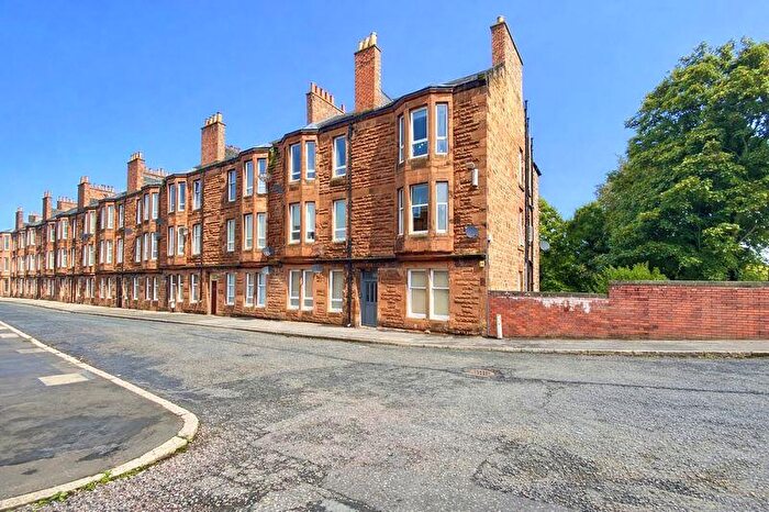 2 Bedroom Flat For Sale In Craigie Avenue, Ayr, KA8