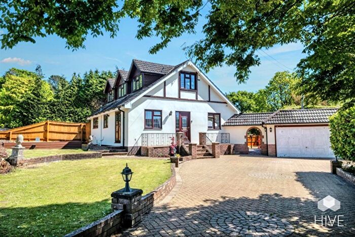 4 Bedroom Detached House For Sale In Rushall Lane, Lytchett Matravers, Poole, BH16
