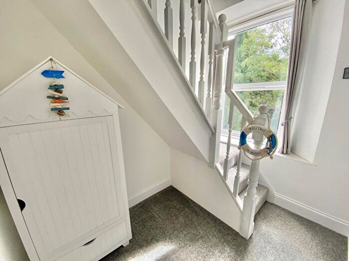 2 Bedroom Flat To Rent In Barwood View, Lower Warberry Road, Torquay, TQ1