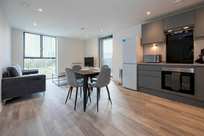 1 Bedroom Flat To Rent In Bevington Bush, Liverpool, L3