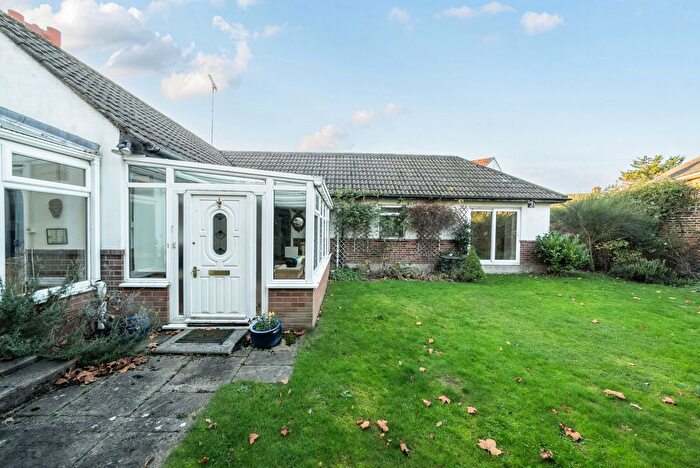 3 Bedroom Bungalow For Sale In Park Road, Teddington, TW11