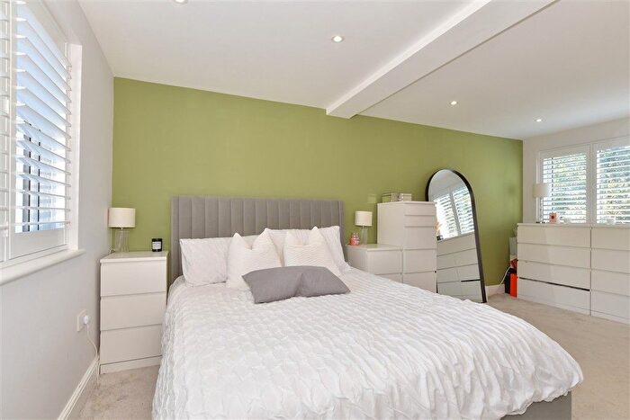 4 Bedroom Terraced House For Sale In Streamdale, Abbey Wood, SE2