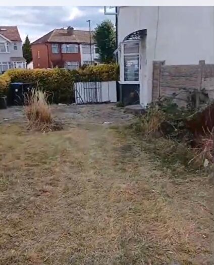 3 Bedroom End Terrace House For Sale In Larmans Road, Enfield, EN3