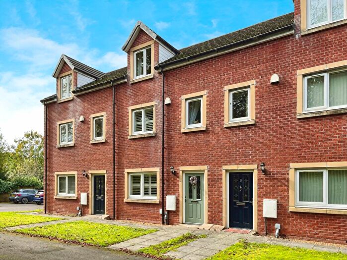 4 Bedroom House For Sale In Kingfisher Close, Strines, Stockport, SK6