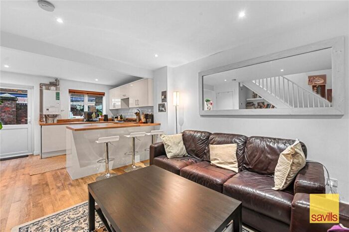 2 Bedroom Terraced House For Sale In Dingle Gardens, Poplar, London, E14